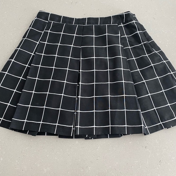 Silence & Noise Skirt, size 4 - Picture 2 of 7